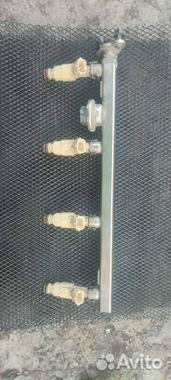 Топливная рампа с форсунками Hyundai-Kia