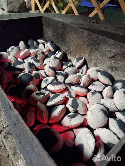 Древесный уголь (брикеты) от производителя