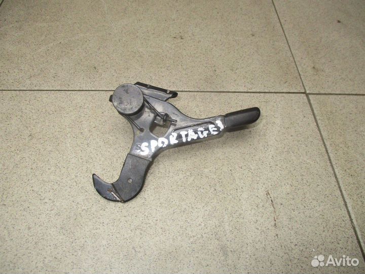 Крючок капота Kia Sportage III (SL) 2010-2016