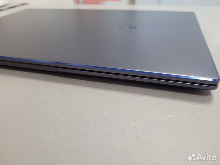 Ноутбук Honor MagicBook 15