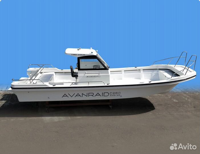 Катер Avanraid C260 Angler