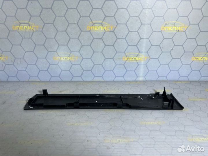 Крышка двигателя декоративная Chevrolet Cruze J300