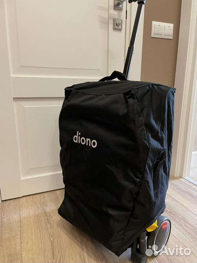 Прогулочная коляска diono traverze