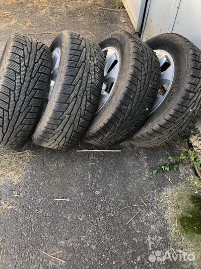 Колеса с дисками mercedes r17 nokian
