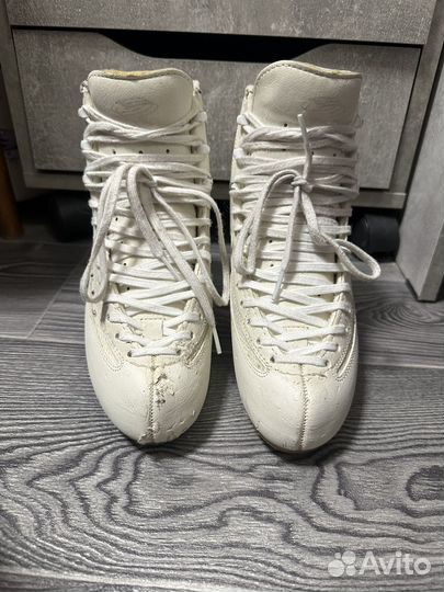 Ботинки edea ice fly 245 C для фигурного катания