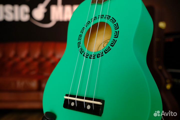 Укулеле Сопрано Veston (Комплект)