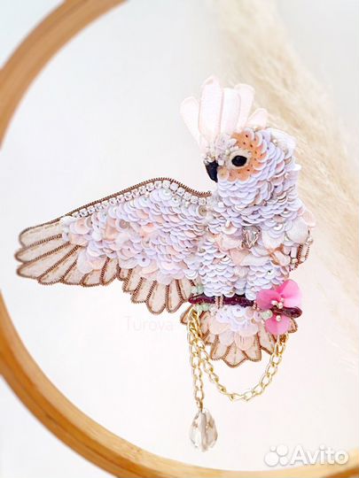 Брошь попугай Какаду