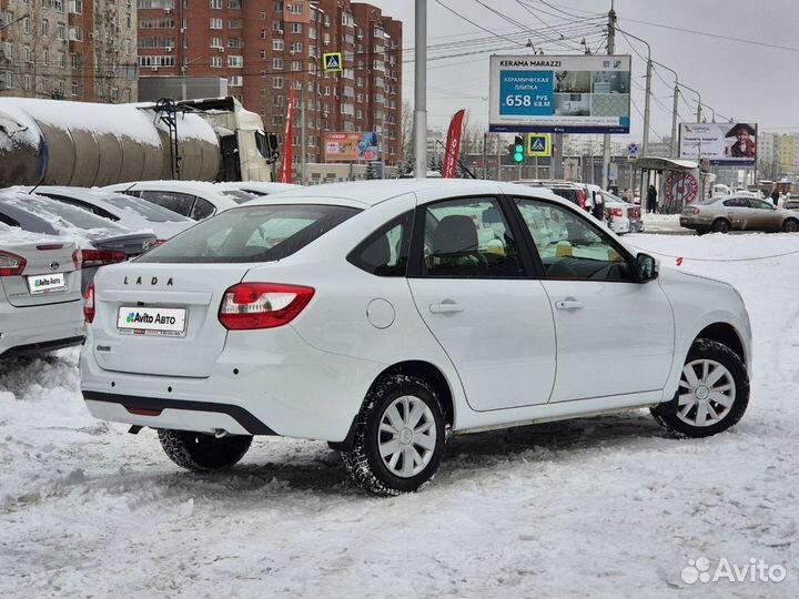 LADA Granta 1.6 МТ, 2022, 19 000 км