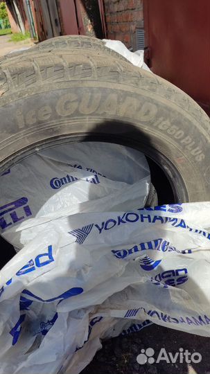 Yokohama Ice Guard IG50+ 215/60 R16