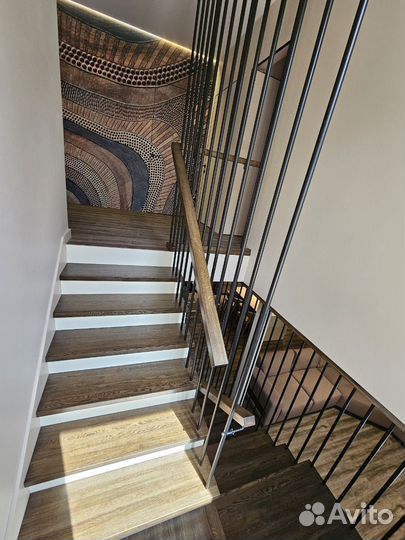 Отделка лестниц деревом