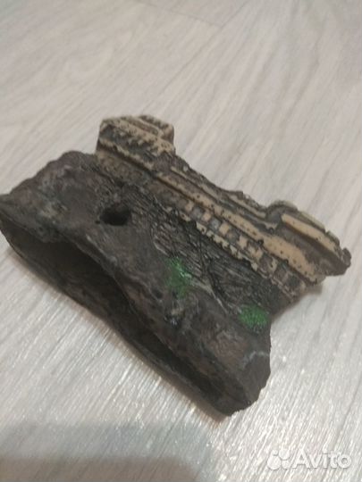 Грунт, растения, грот, сачок для аквариума