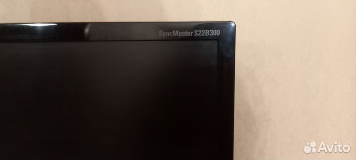 Монитор Samsung 21,5 дюйма S22B300