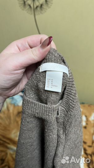 Свитер женский