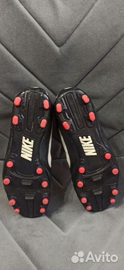 Детские футбольные бутсы 35 размер