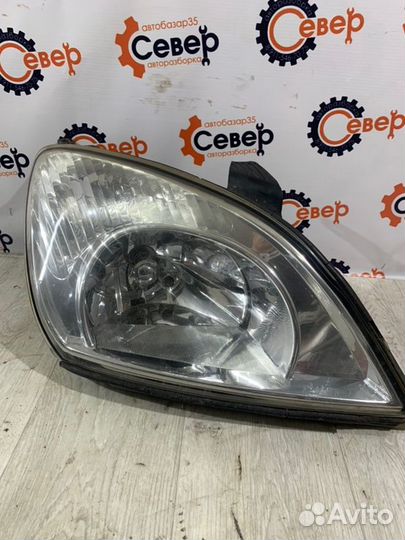 Фара передняя правая Chery Tiggo T11 SQR484F 2010
