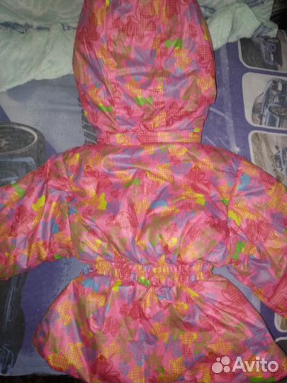 Куртка на девочку