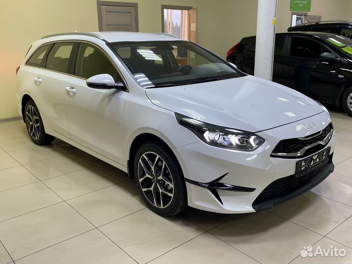 Kia Ceed 1.6 AT, 2022, 25 км