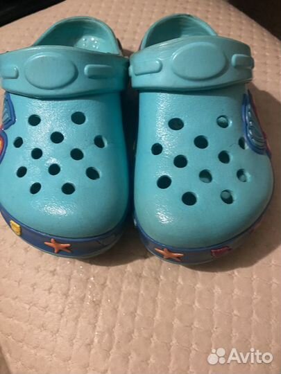 Crocs