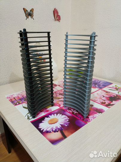 Продаются стойки под CD диски