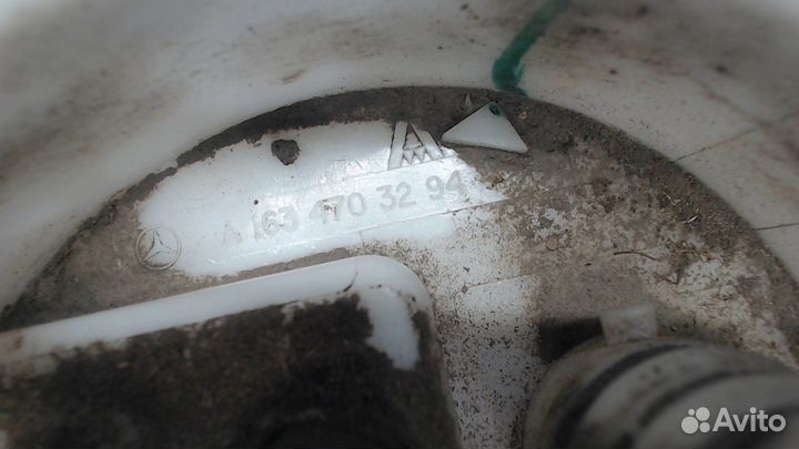 Датчик уровня топлива Mercedes ML W163, 2004