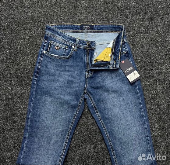 Джинсы Armani Jeans