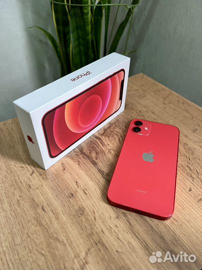 iPhone 12, 64 ГБ