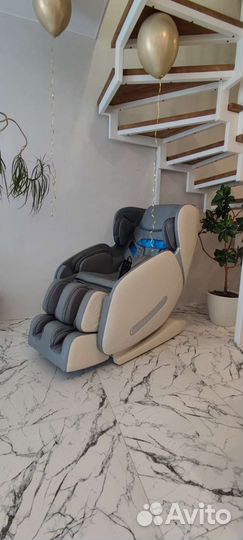 Массажное кресло Rovos 652L