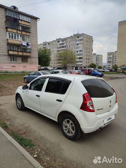 Renault Sandero 1.4 МТ, 2010, 289 000 км