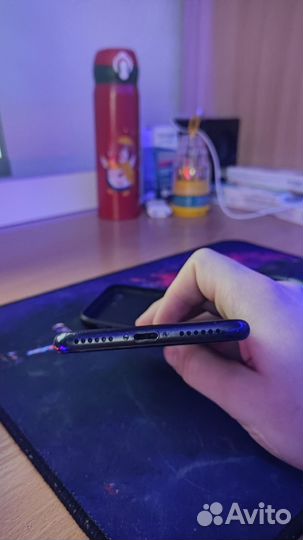 Телефон iPhone 7 32gb
