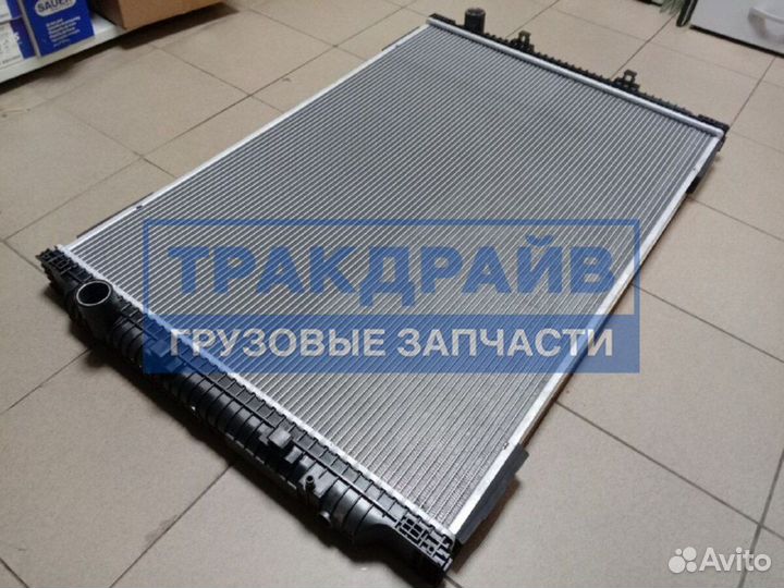 Радиатор Рено Магнум мотор DXi12 DXi13