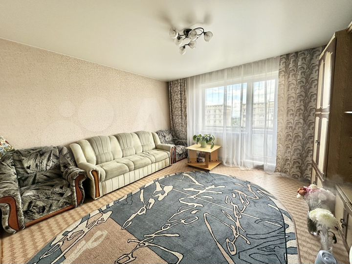 2-к. квартира, 54 м², 7/10 эт.