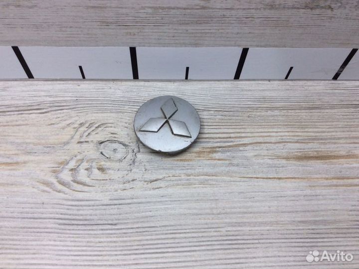 Колпачок декоративный Mitsubishi Lancer 9 CS