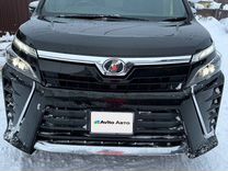 Toyota Voxy 2.0 CVT, 2018, 76 000 км, с пробегом, цена 2 650 000 руб.