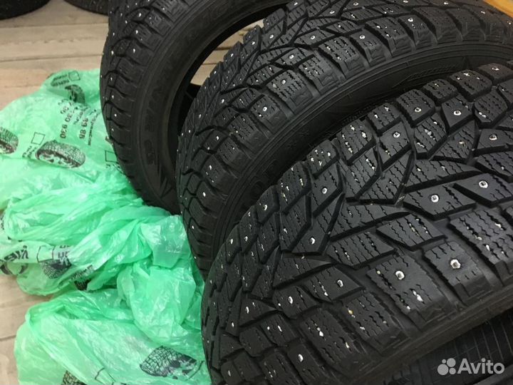 Dunlop SP Winter Ice02 205/55 R16