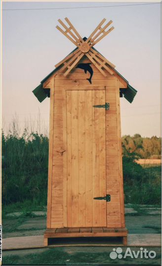 Уличный туалет деревянный TZR