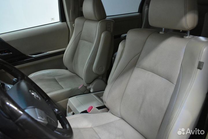 Toyota Alphard, 2012