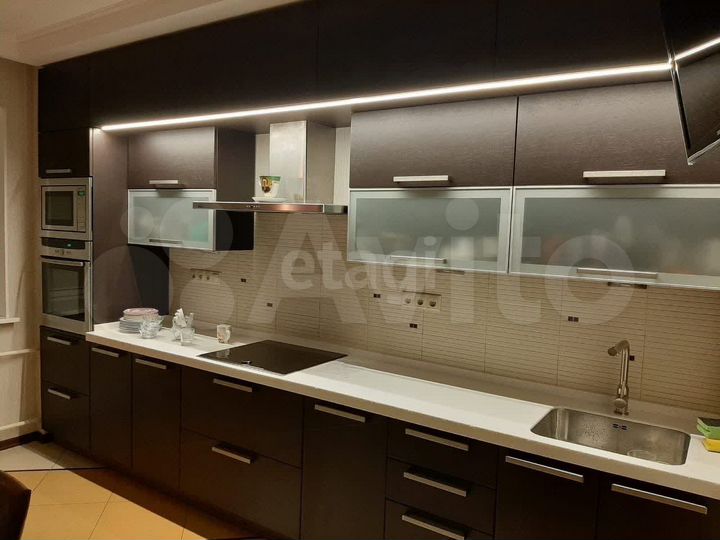 3-к. квартира, 85,9 м², 3/17 эт.