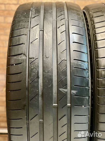 Kumho Ecsta PS71 275/45 R21