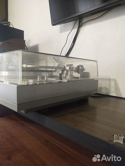 Продам проигрыватель винила Арктур 006С HI-FI
