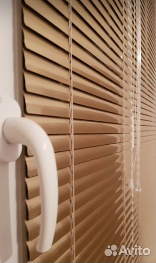 Жалюзи горизонтальные алюминиевые