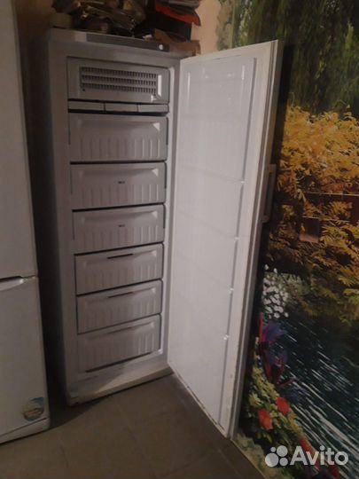 Морозильник Indesit