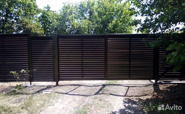 Забор из профнастила быстро