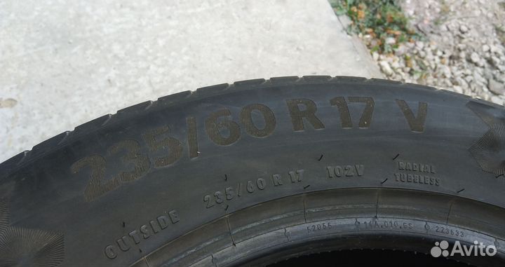 Continental PremiumContact 6 235/60 R17