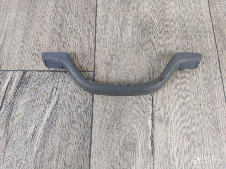 Ручка внутренняя потолочная Carina E