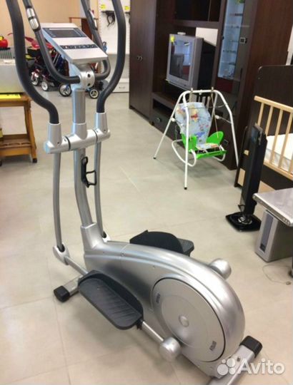 Эллиптический тренажер Oxygen Adelaide White