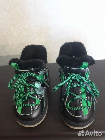 Детские ботинки угги