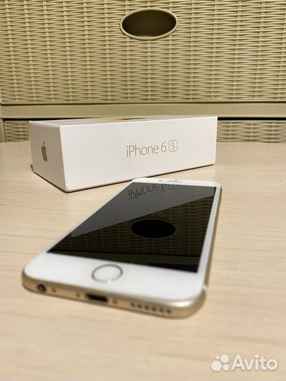 iPhone 6S, 32 ГБ