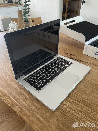 Apple MacBook Pro 13-inch