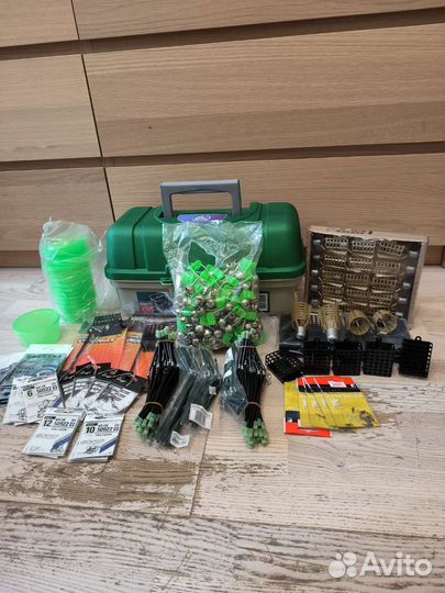 Кормушки, поводки, крючки, фидерная снасть,рыбалка