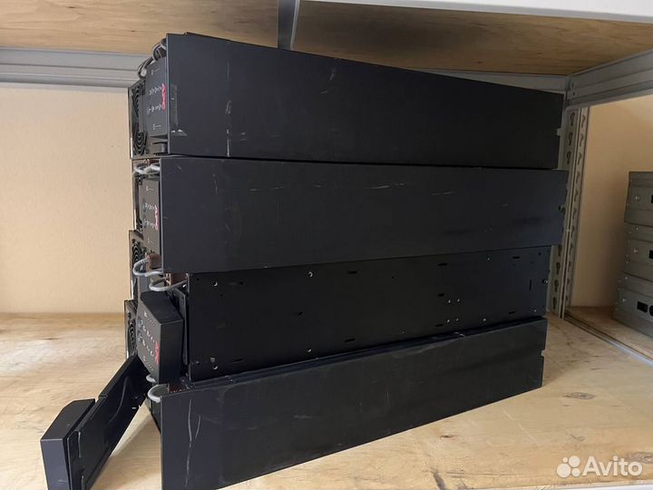 Ибп APC SMART UPS 5000 (surtd5000XLI)